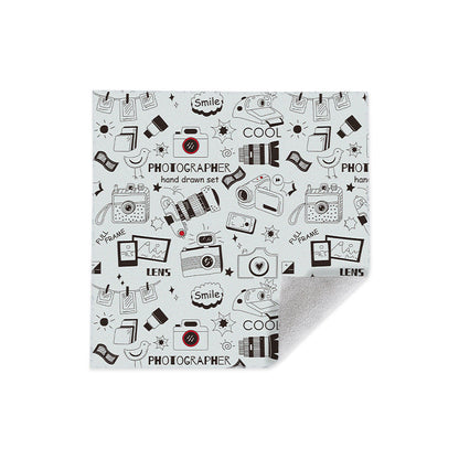 Cute Pet Grooming Wrap – Multi-Functional Velcro Cat Wrap & Travel Cosmetic Organizer