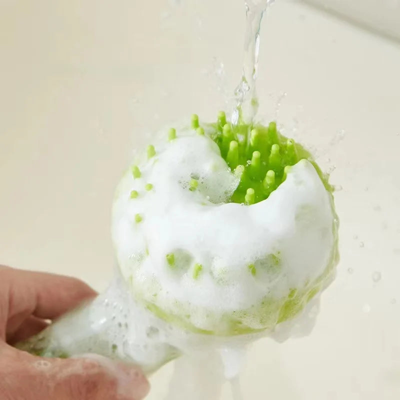 2-in-1 Pet Bath & Grooming Brush – Gentle Cleaning & Fur Care